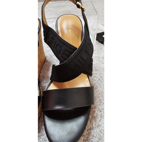 Tommy Hilfiger Sandals Womens 7.5M Keiko Black Subtle Logo‎ Strappy Woven Wedges - Picture 3 of 7